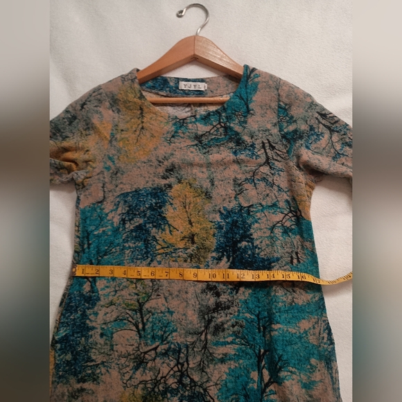 YJYL- Fun Tree Pattern Dress- Size M - Picture 9 of 9